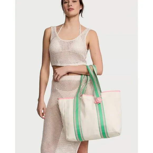 Victoria’s Secret Tote Bag - Picture 2 of 9